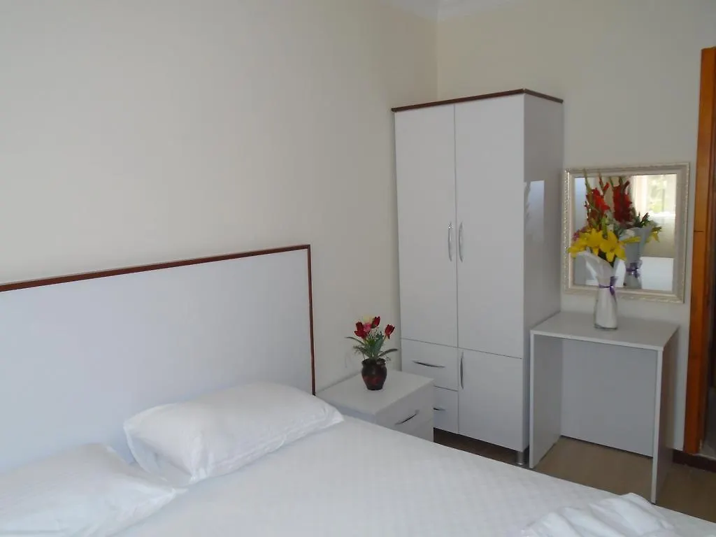 Lacin Apart Hotel Datça