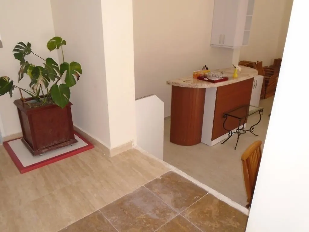 Lacin Apart Hotel Datça 0*,